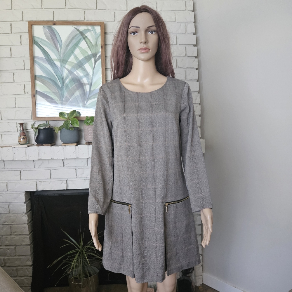 CECE by Cynthia Steffe dress size 8 gray plaid long sleeves